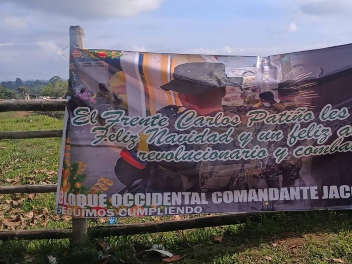 Disidencias instalaron vallas en Cauca deseando Feliz Navidad y Feliz Año 2025