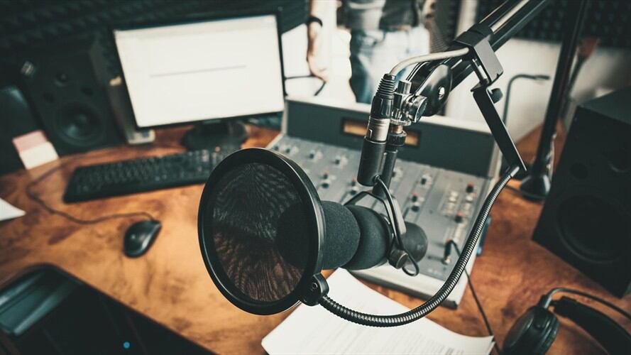 Amanezca bien informado con La W este 26 de febrero. Foto: Getty Images / DEDMITYAY