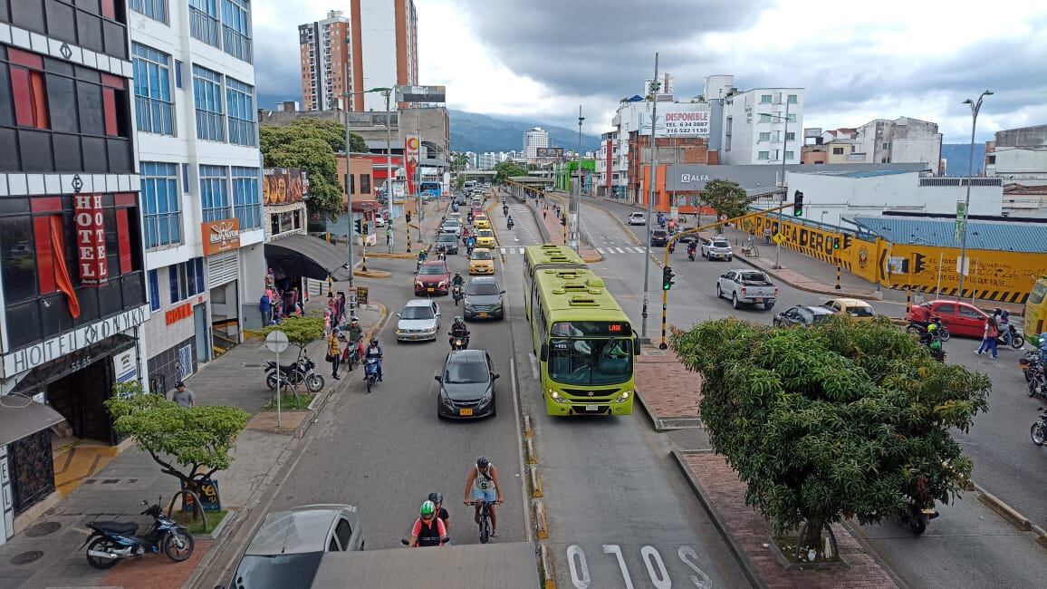 Carril exclusivo de Metrolinea