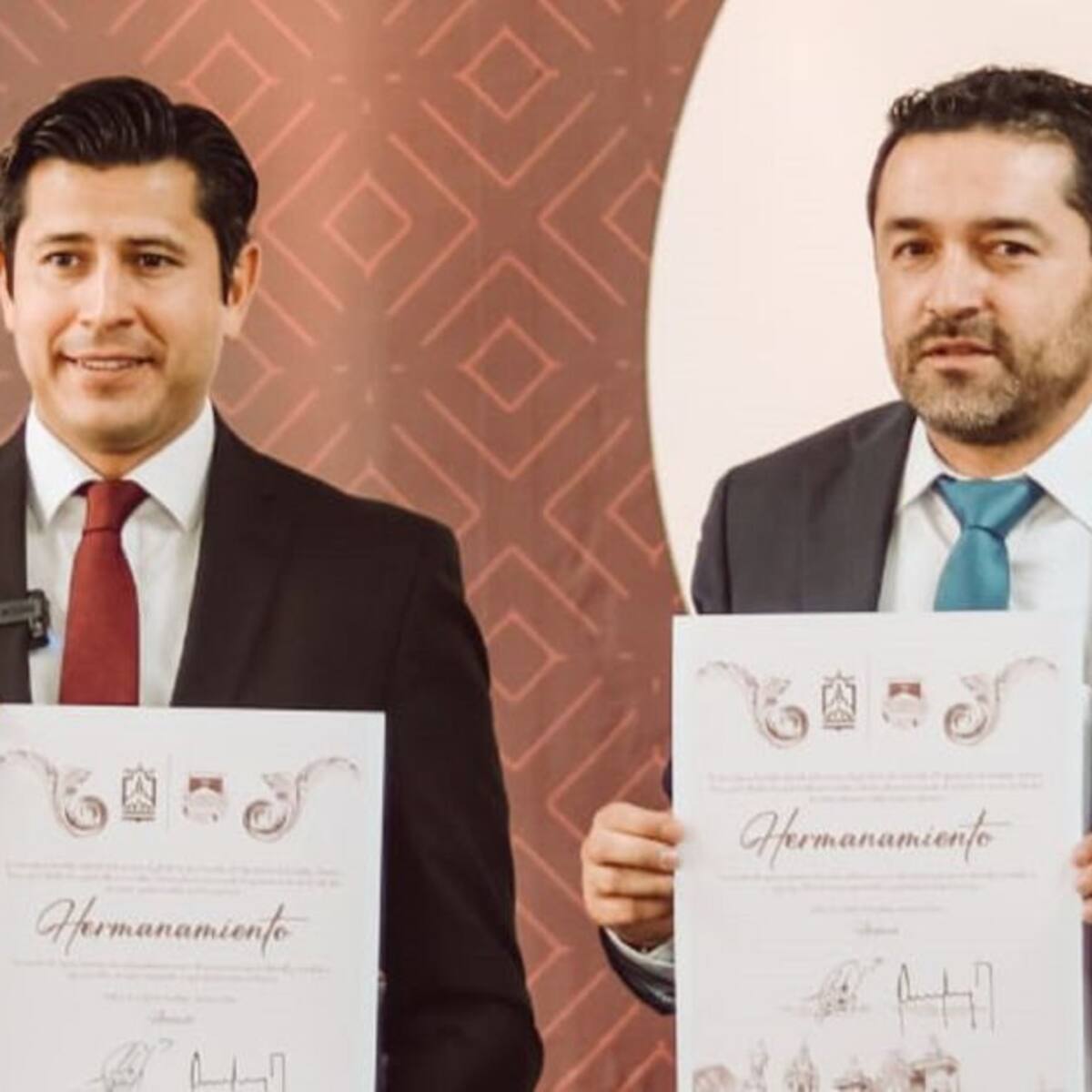 Firman hermanamiento entre Guadalupe, Zacatecas y Villamaría, Caldas