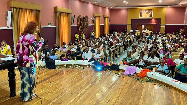 Acto de reparación a víctimas en la Universidad de Cartagena