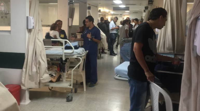 Alta ocupación en los servicios de salud - Archivo.