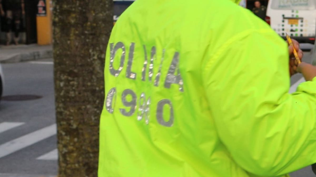 Familiares de policías piden garantías para ejercer su labor