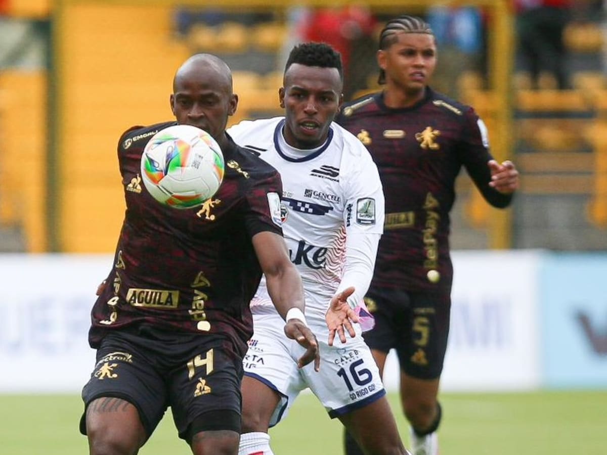 América sufre dura derrota en su visita a Fortaleza y sigue en el fondo de la tabla