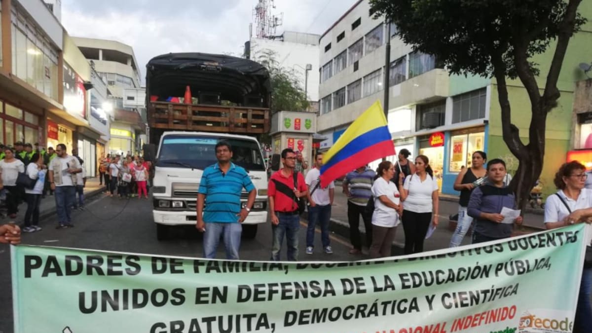 Hay dos marchas en Bucaramanga