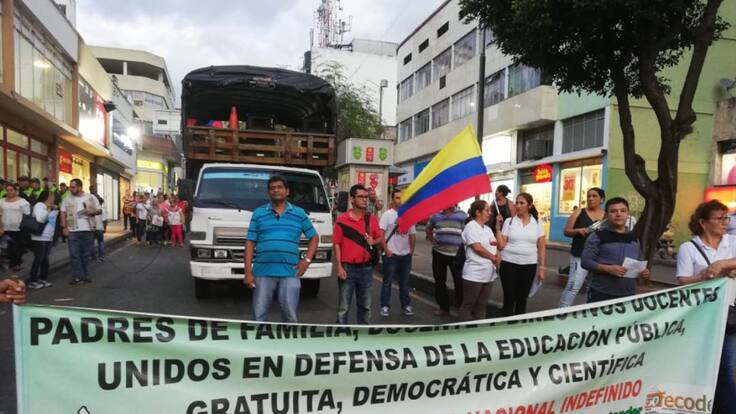 Hay dos marchas en Bucaramanga