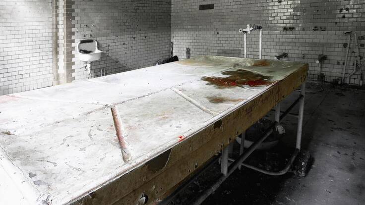 En el municipio de Plato se realizan necropsias en las tumbas al aire libre