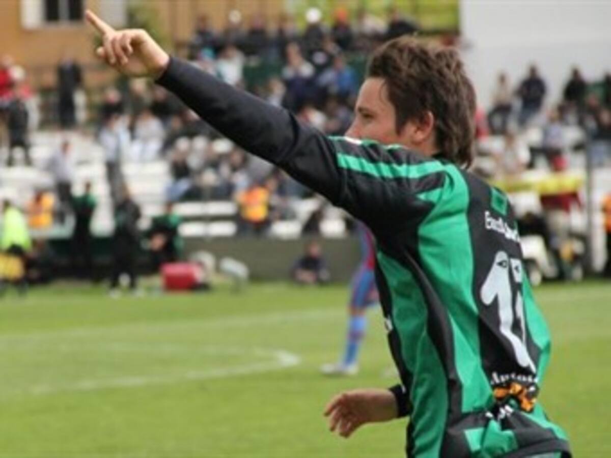 Humberto Osorio fue figura en la goleada de San Martín sobre Arsenal