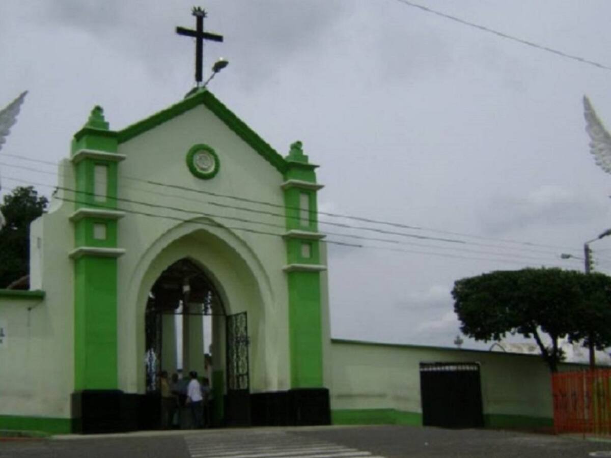 Conflicto de funerarias y Cementerio Central fue expuesto en el concejo