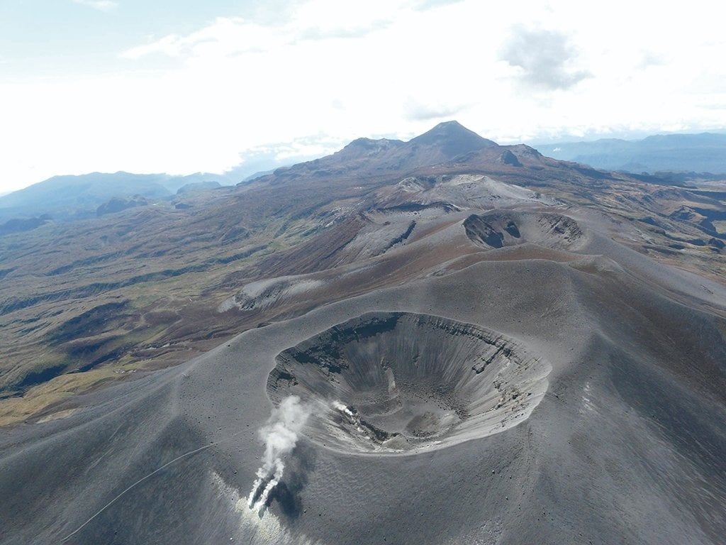 El volcán Puracé permanece en alerta Naranja. Crédito: SGC.