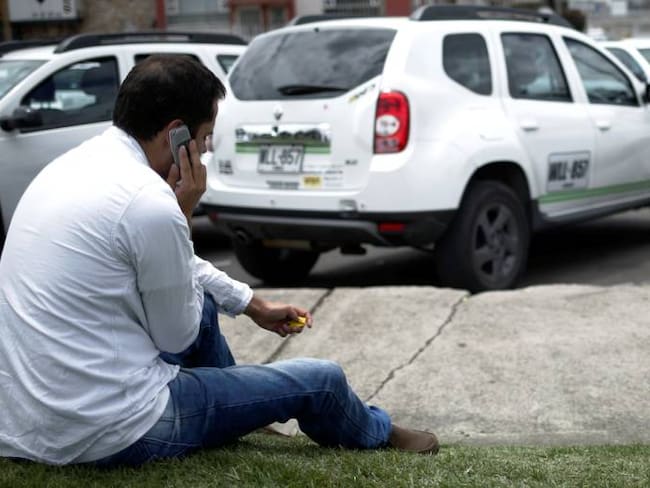 Conductores de Uber en Cartagena adelantan paro por rebaja en la tarifas