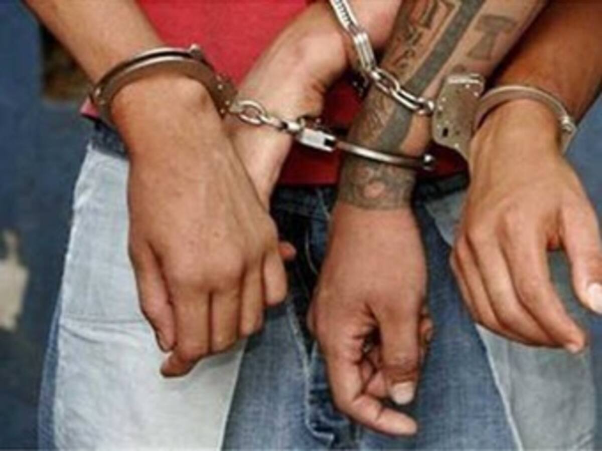 Policía captura a 13 integrantes de 'Los Urabeños'