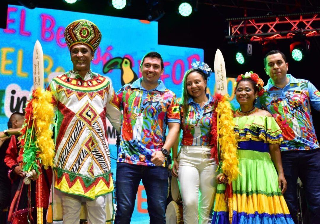 El viernes 7 de octubre la Plaza de la Aduana fue el escenario de lanzamiento de las Fiestas de la Independencia.