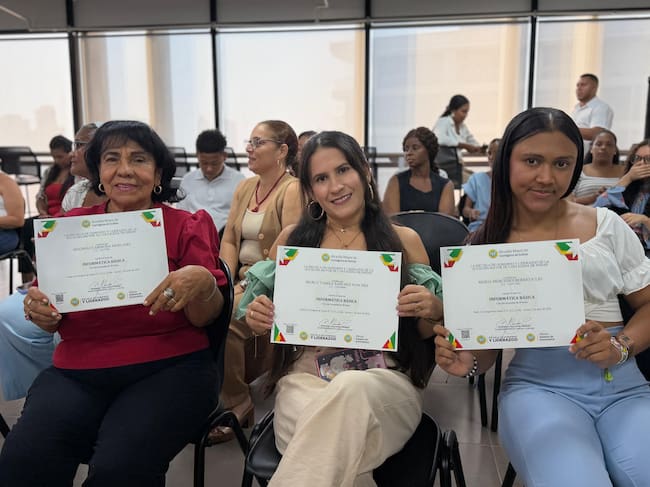 Más 50 ciudadanos se certifican en informática básica con Digitalízate Comunidad