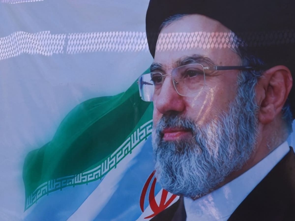 Líder supremo iraní asegura que Estados Unidos sufrió una “derrota vergonzosa” en la guerra