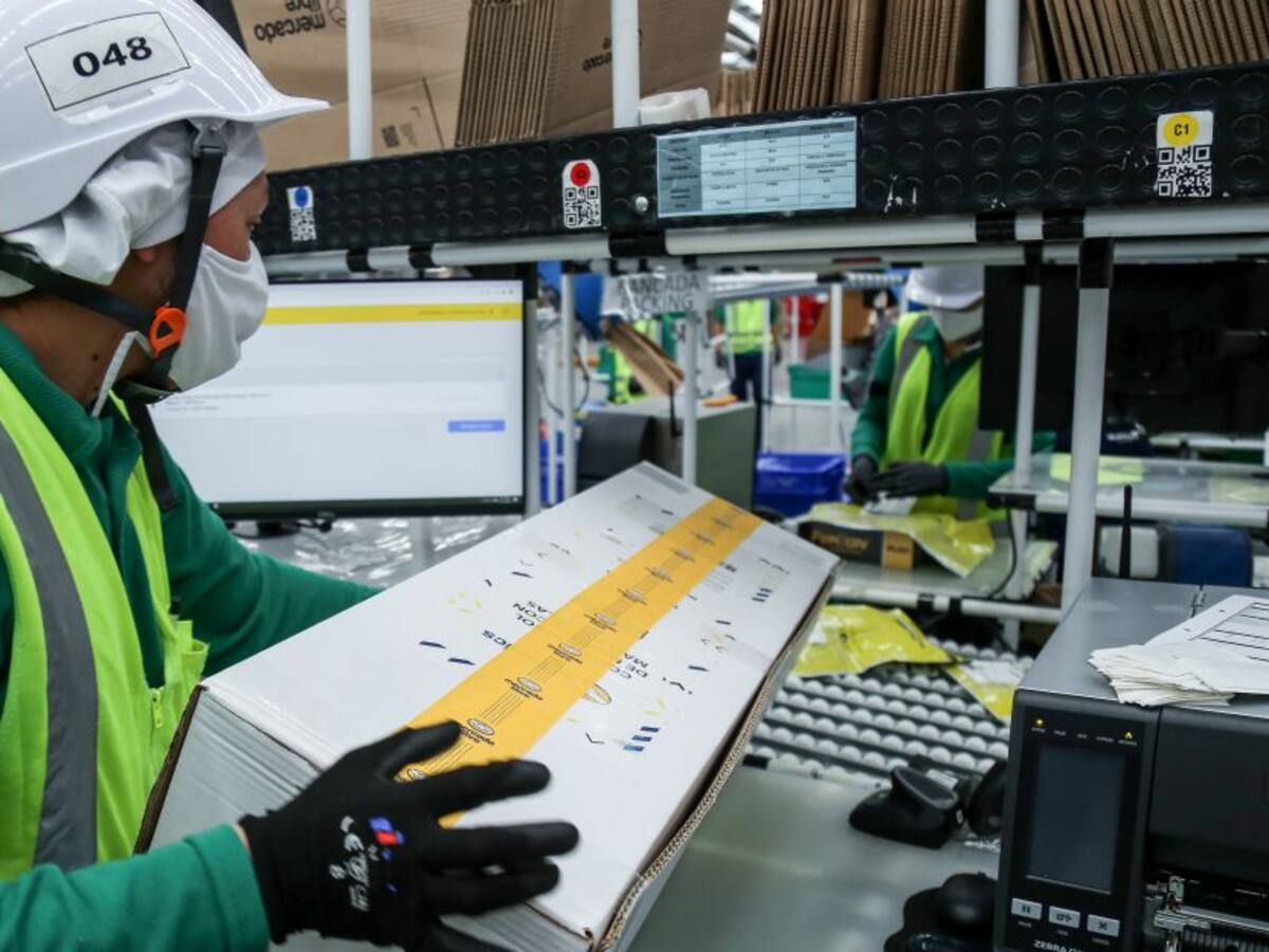 Listo el decreto para facilitar la devolución de IVA a los turistas