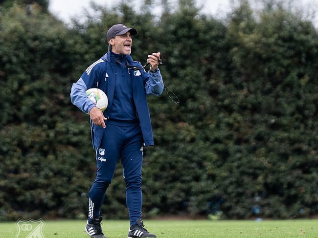 Millonarios perdió el fichaje de un arquero internacional: esto ocurrió, según César Augusto Londoño / @MillosFCoficial
