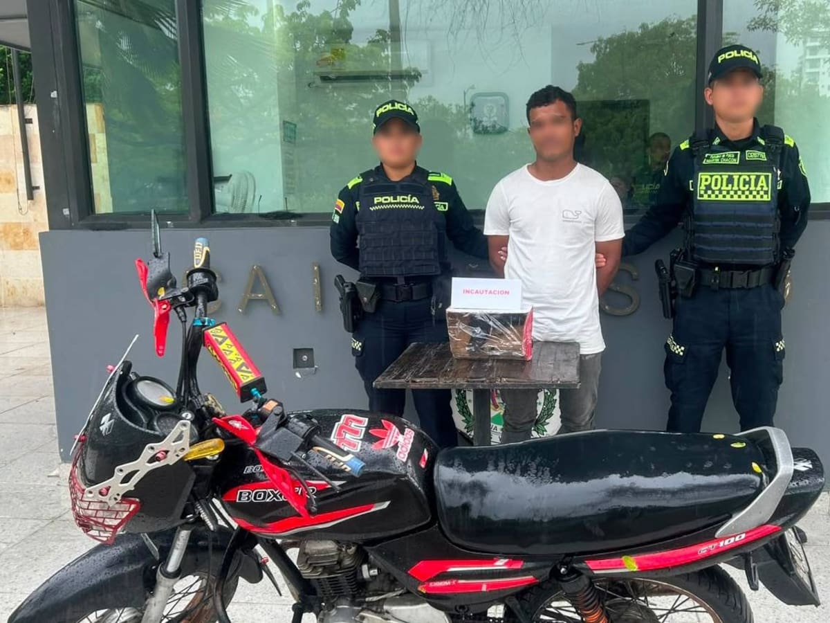 ‘Kike’ y ‘Denis’, capturados en Cartagena por presunto hurto y porte ilegal de armas