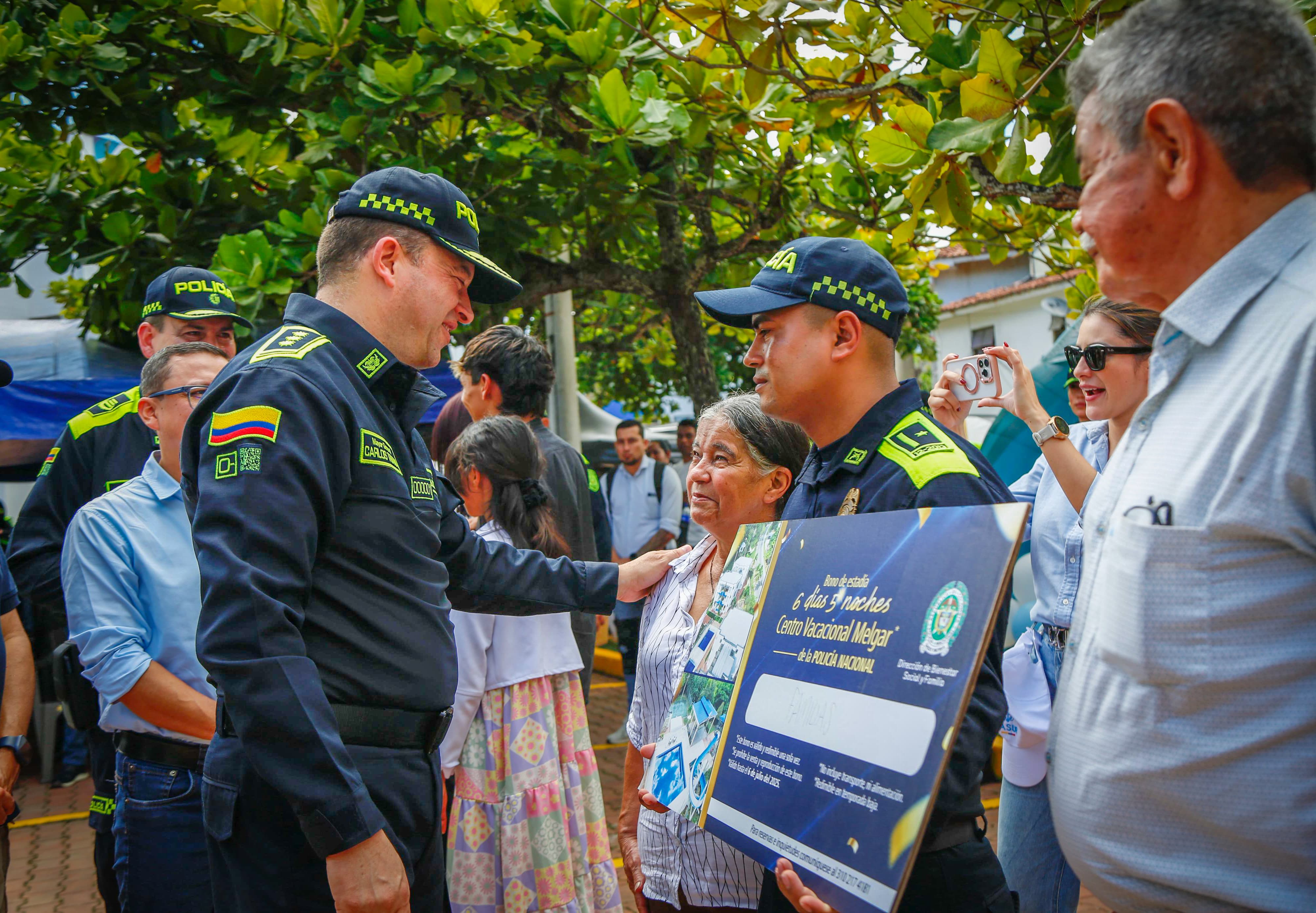Inauguración centro recreacional de la Policía en el Tolima