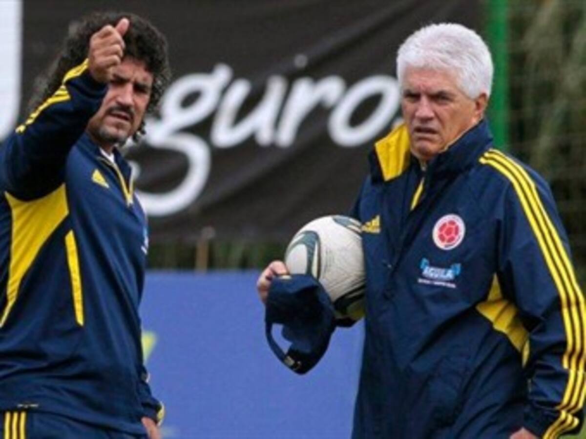 Camilo Zuñiga no jugará ante Venezuela: Julio Comesaña