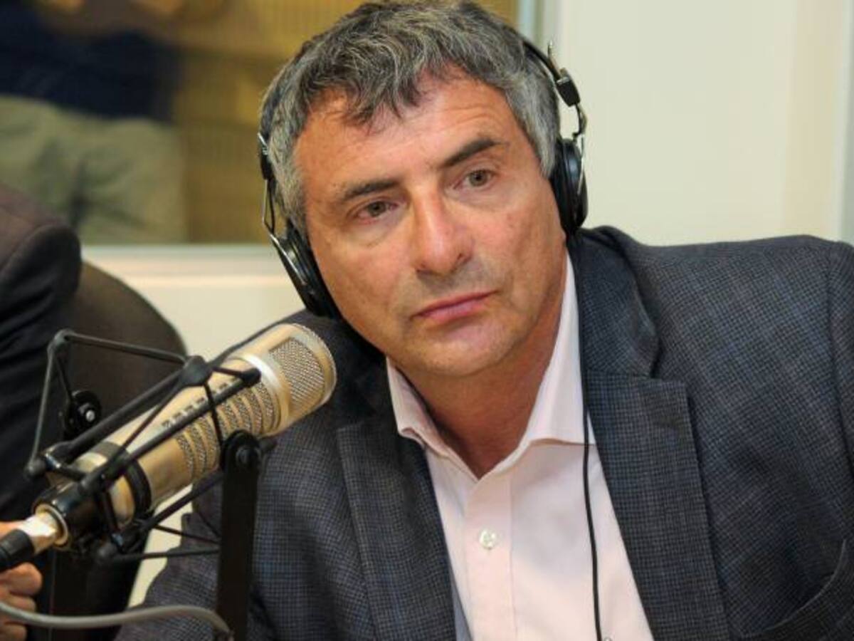 Trump presentó una imagen negra para presentarse como salvador de EE.UU: Peckel