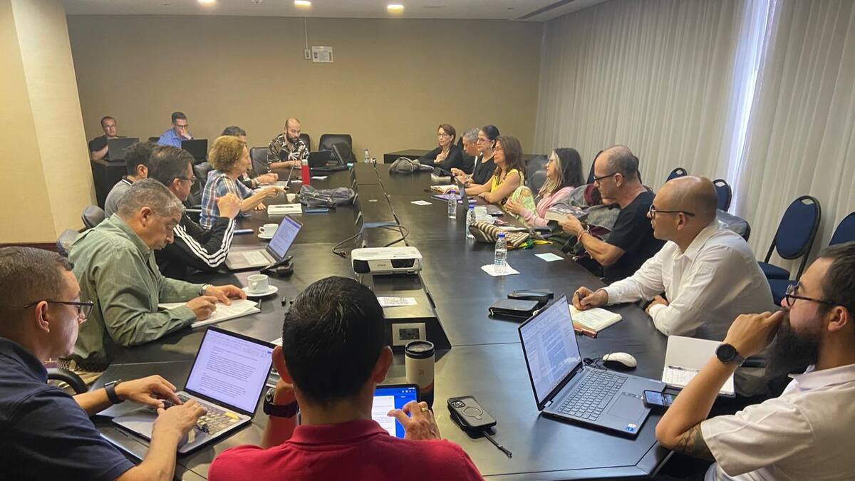 ¿De qué se habló en la primera reunión de las delegaciones del Gobierno y el ELN?
