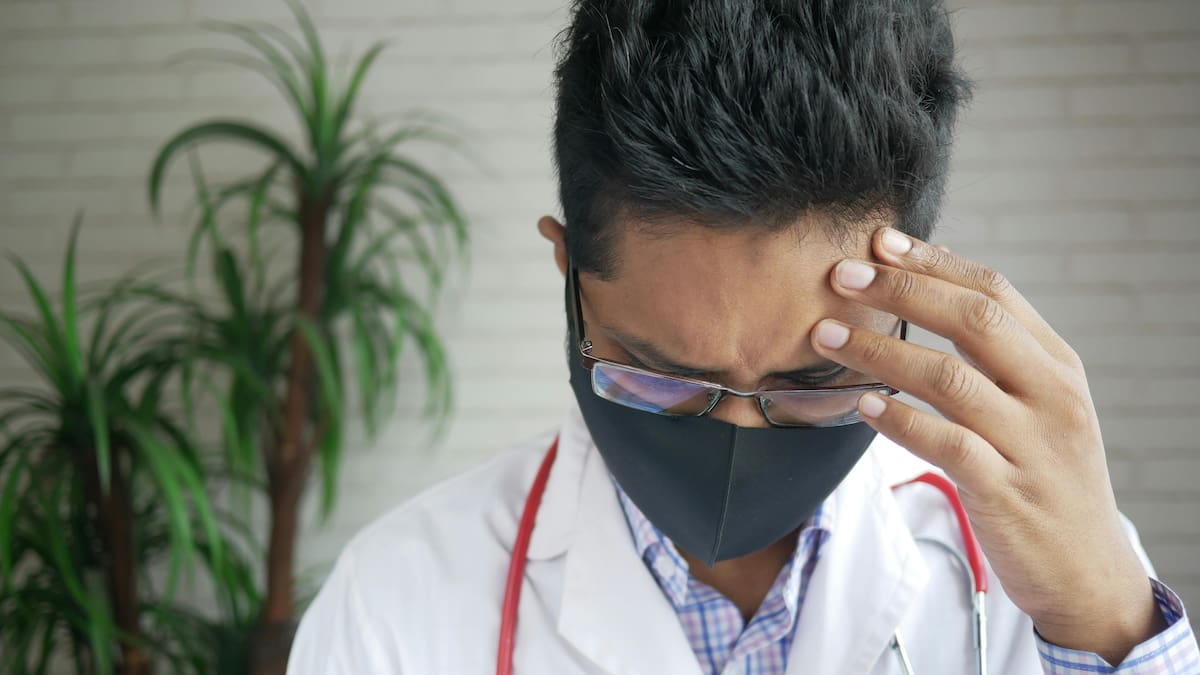 Piden al Gobierno proteger y dignificar a trabajadores de salud afectados por el terremoto