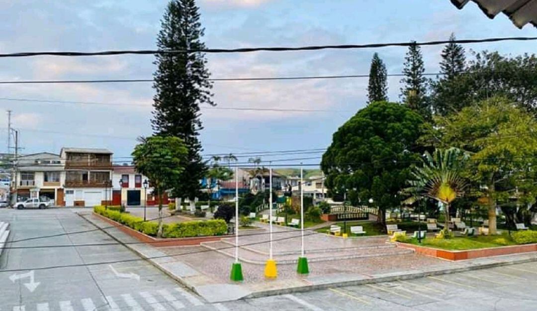 Parque priincipal de Samaná, Caldas