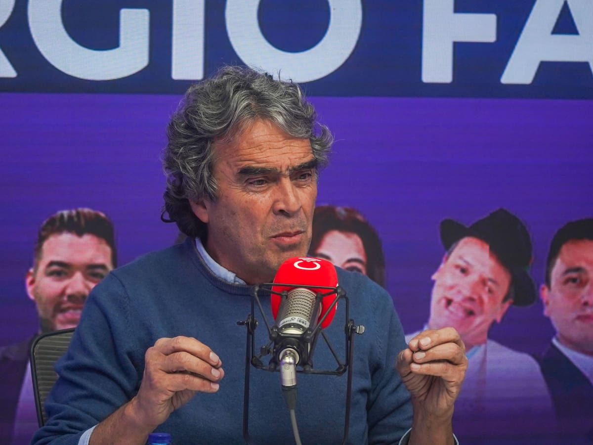 No escogí a Brigitte Baptiste pensando en Paloma Valencia o Juan Daniel Oviedo: Sergio Fajardo