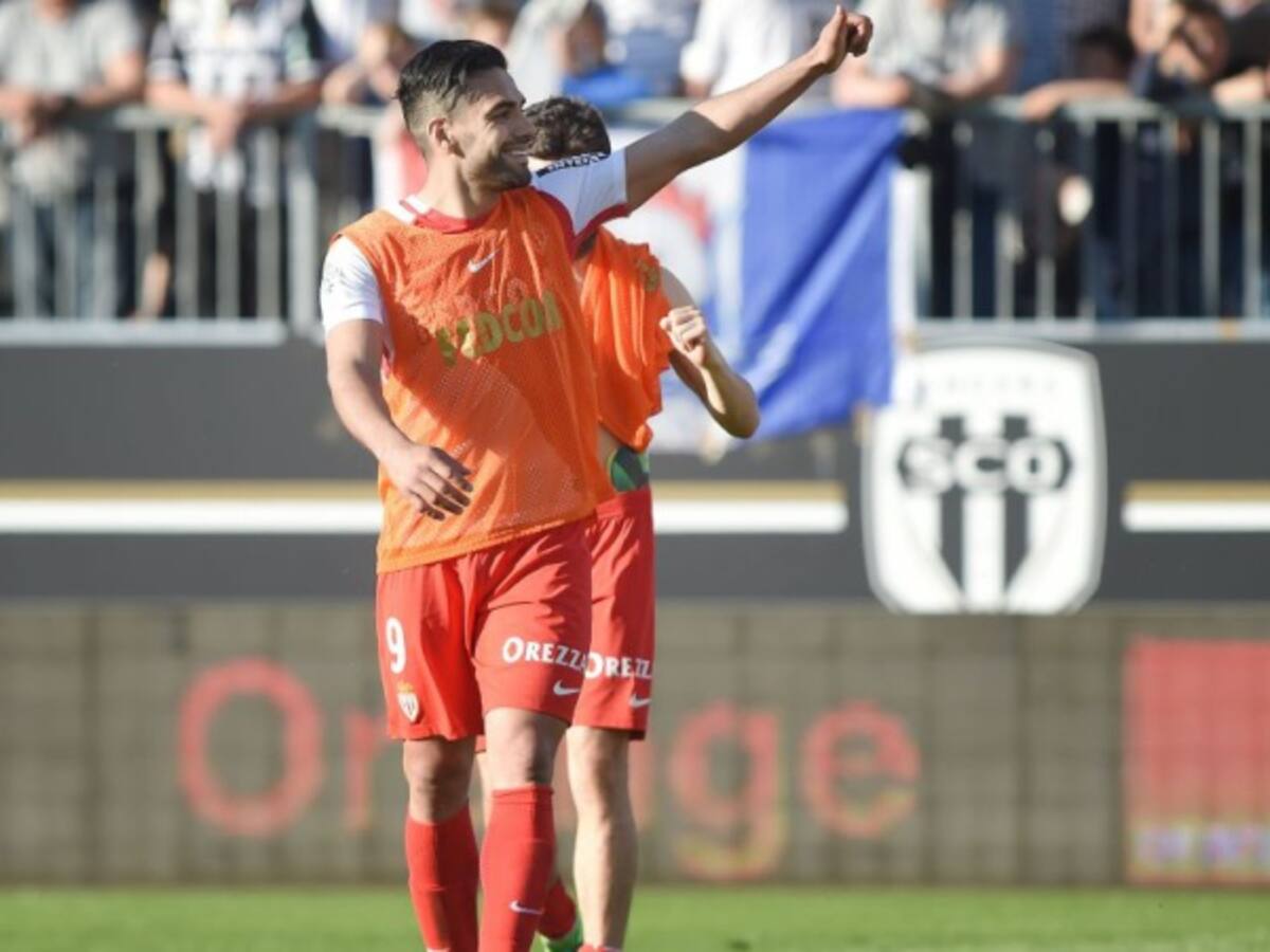 Falcao no superó sobrecarga muscular y será baja en Liga de Campeones