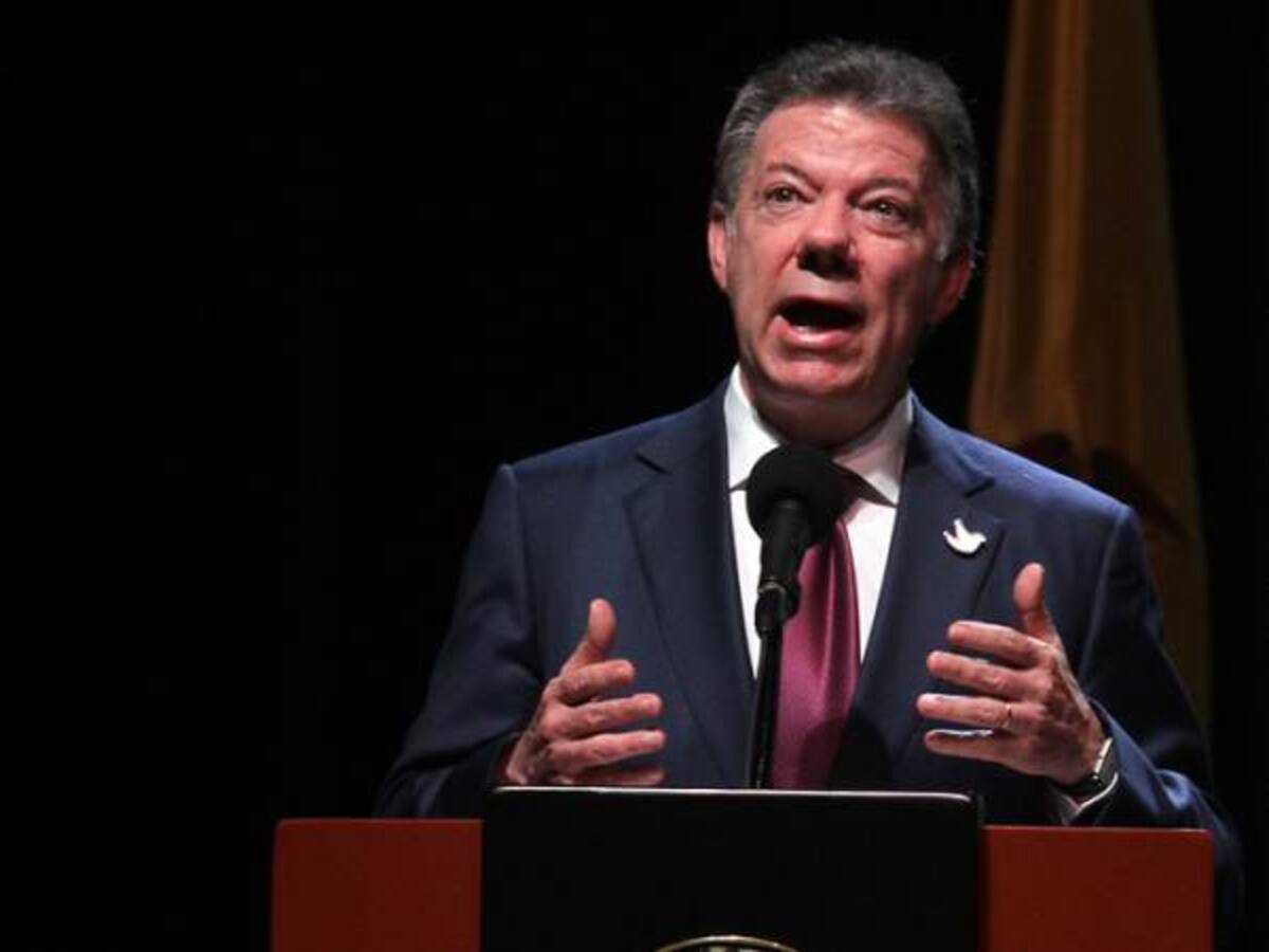 Santos pide que manifestaciones se realicen de forma pacífica y así no intervendrá la fuerza pública