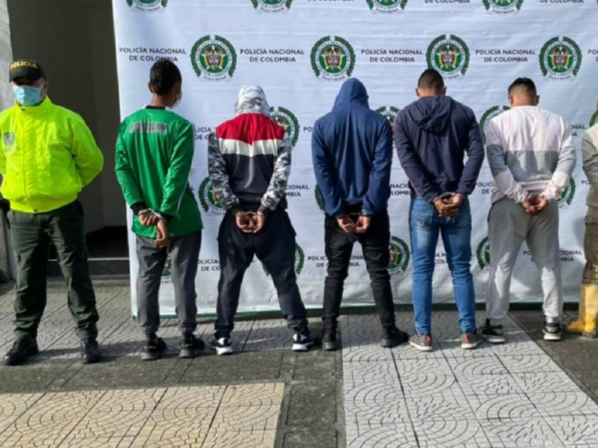 Capturan a seis presuntos autores del incendio del peaje de Irra