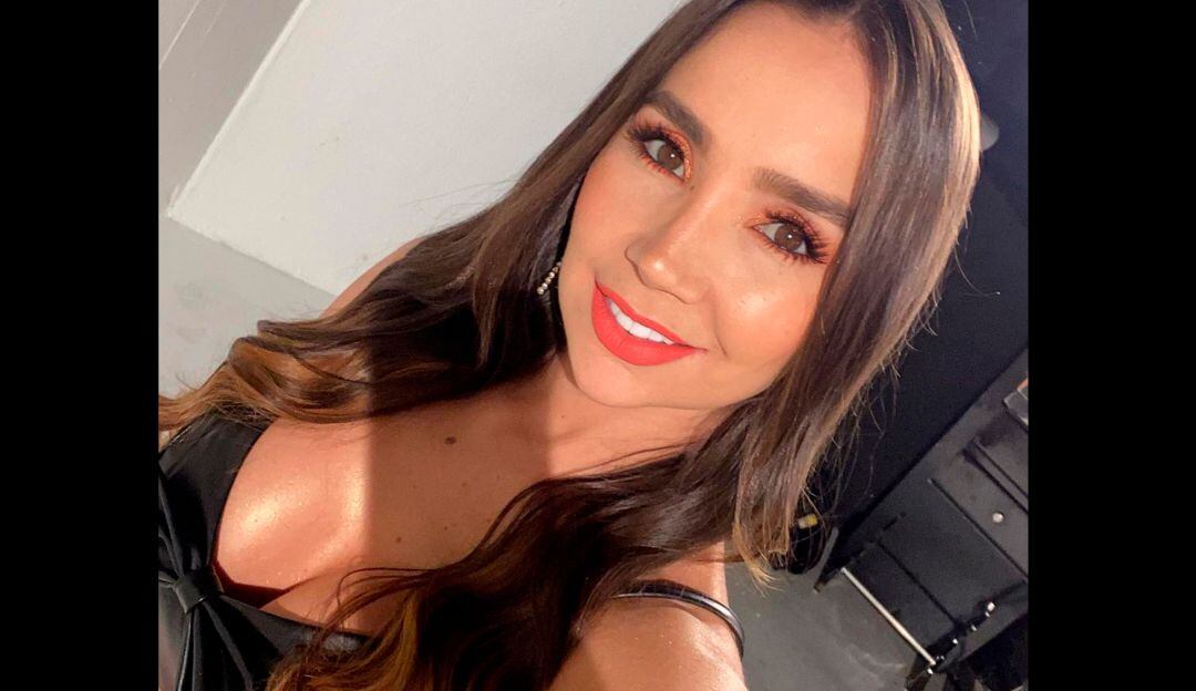 La cantante Paola Jara