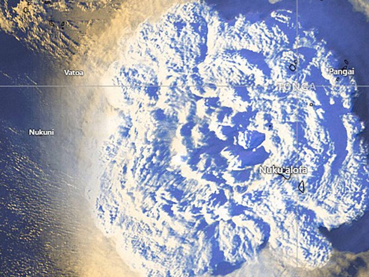 Tonga, una nación incomunicada tras erupción del volcán en el Pacífico