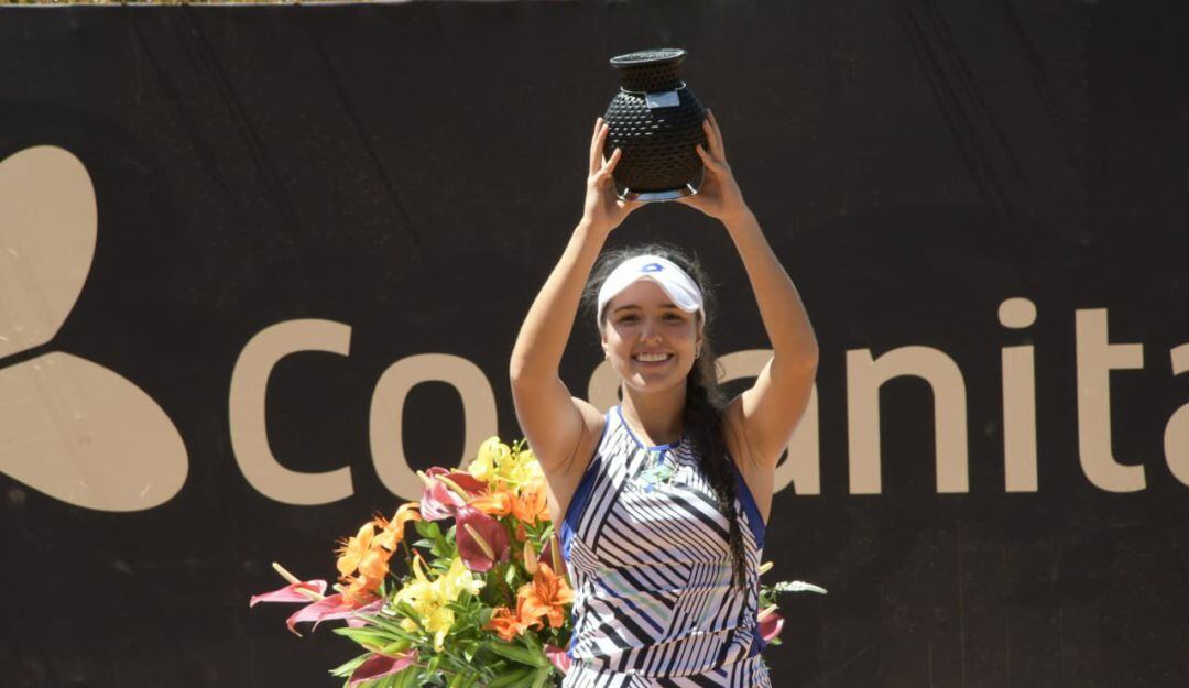 Gran salto: María Camila Osorio sube 45 puestos en el ranking de la WTA