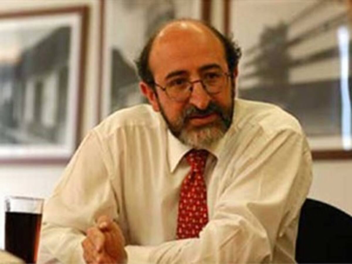 Lozano rechaza candidatura a presidencia de Cambio Radical