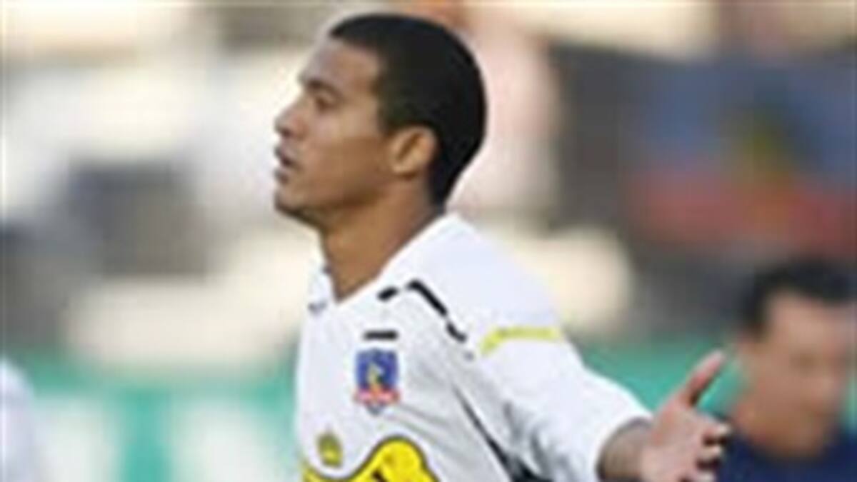 Macnelly Torres clasifica a Colo Colo a la final del fútbol chileno