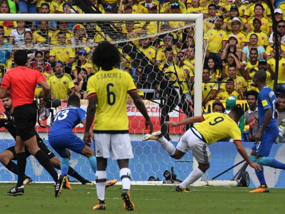 Los colombianos que ya le han marcado a Brasil