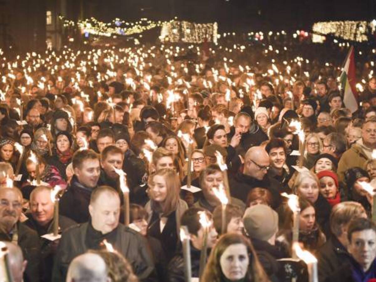 Cancillería reporta un colombiano retornado y 22 localizados en París