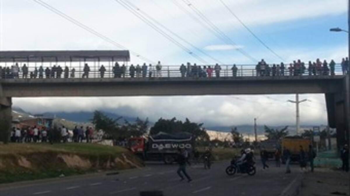 Decretan toque de queda en Ciudad Bolívar por fuertes disturbios
