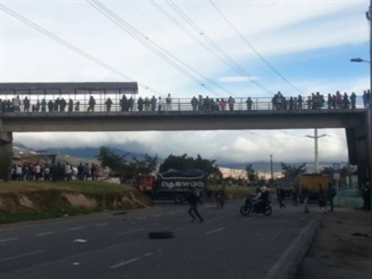 Decretan toque de queda en Ciudad Bolívar por fuertes disturbios