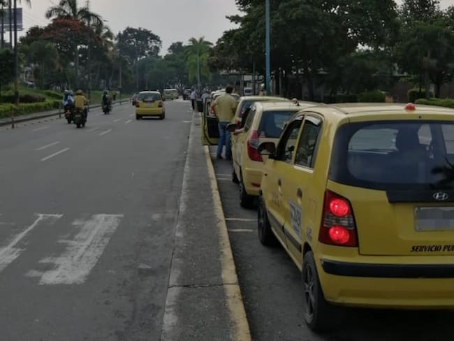 Taxistas de Ibagué interponen una acción de tutela para tener ayudas
