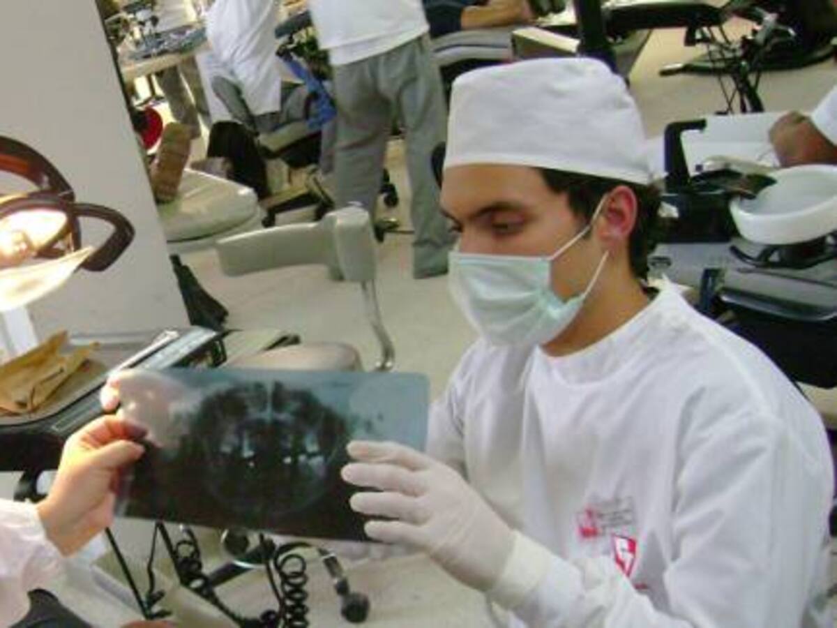 Engañados 43 odontólogos de Palmira por firmas creadas para venta de insumos agropecuarios