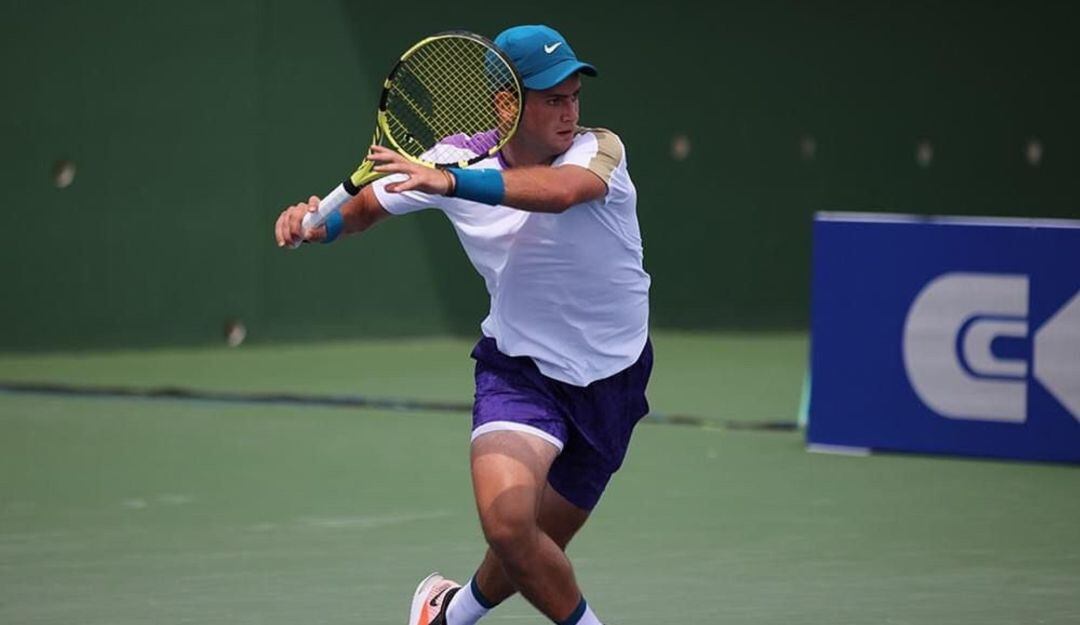 El colombiano Nicolás Mejía cayó nuevamente ante Nicolás Jarry en el Challenger de Salinas 2