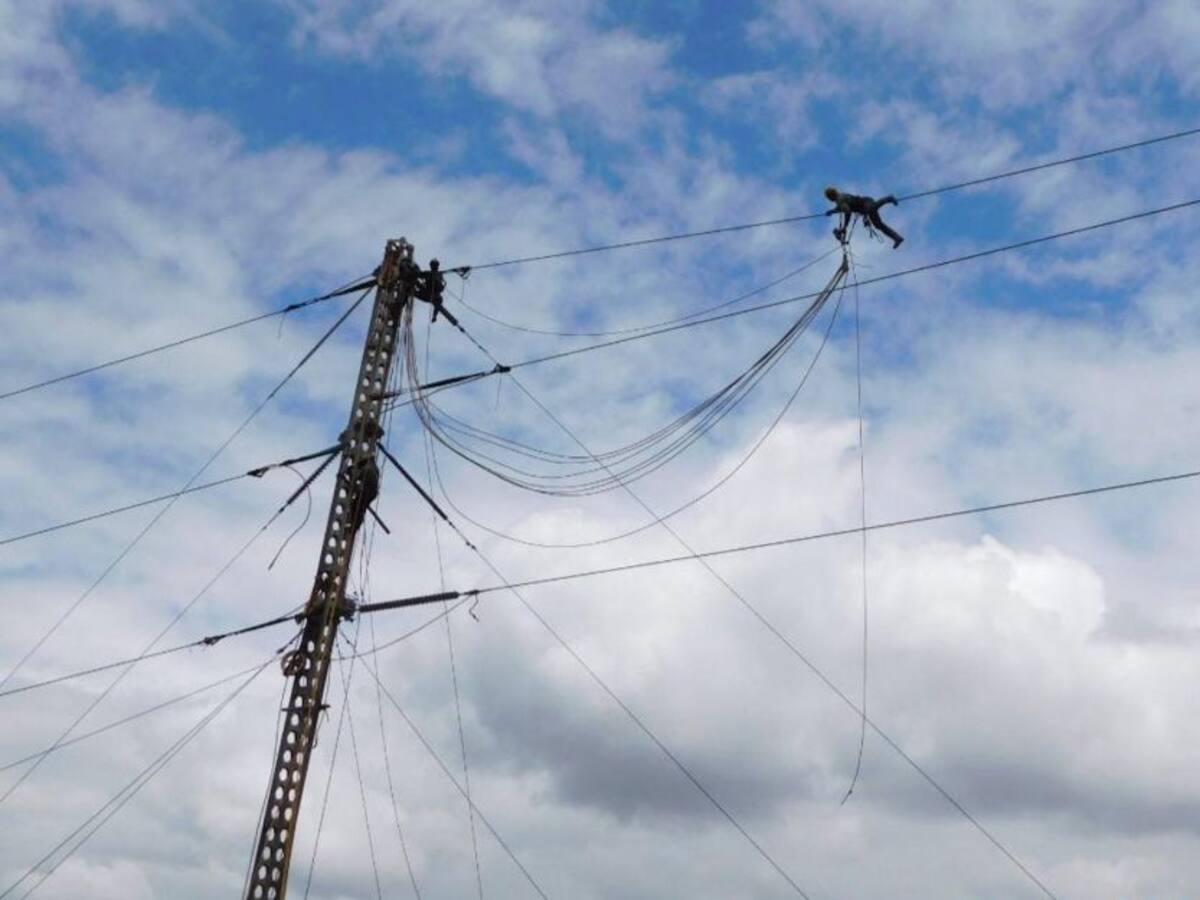 Más de 700 familias de Ciénaga tendrán luz por primera vez