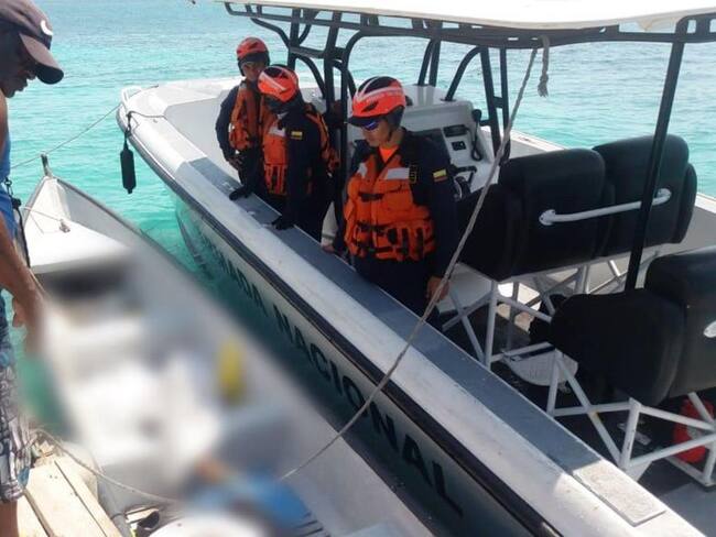 Investigan posible ahogamiento de joven que buceaba en Islas del Rosario
