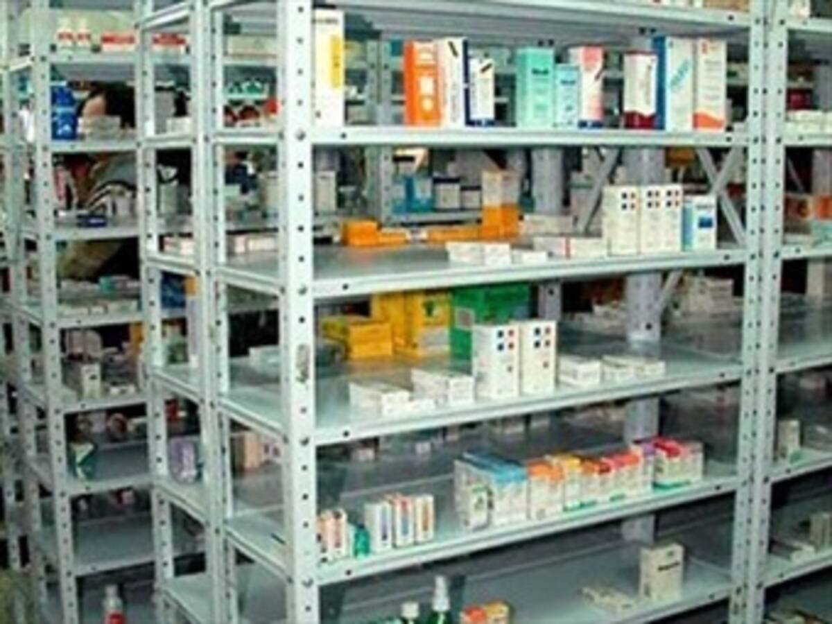 Denuncian irregularidades en licitación de medicamentos para FF.MM.