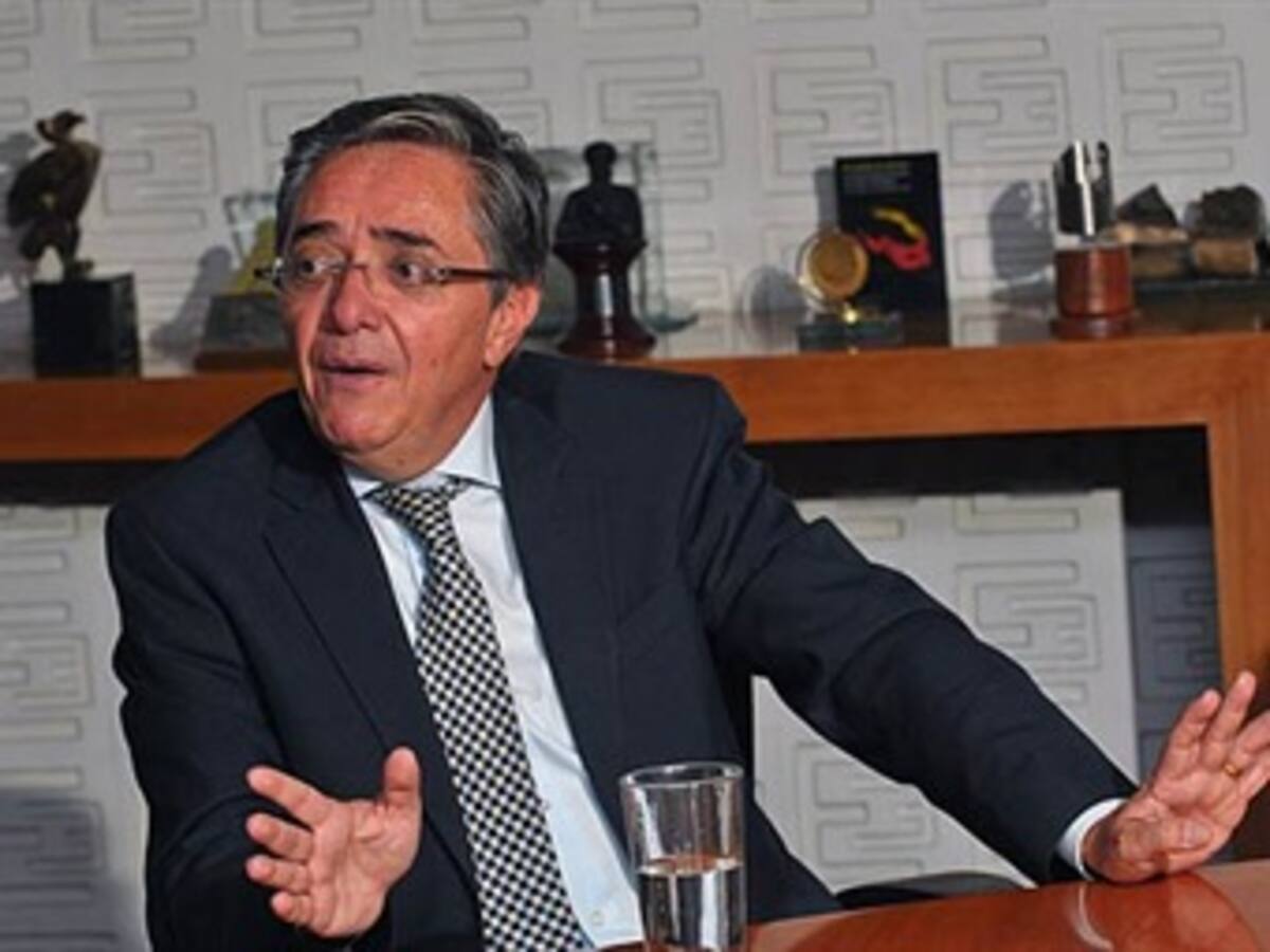 Mintransporte plantea reforma al sistema de concesiones para construcción de obras