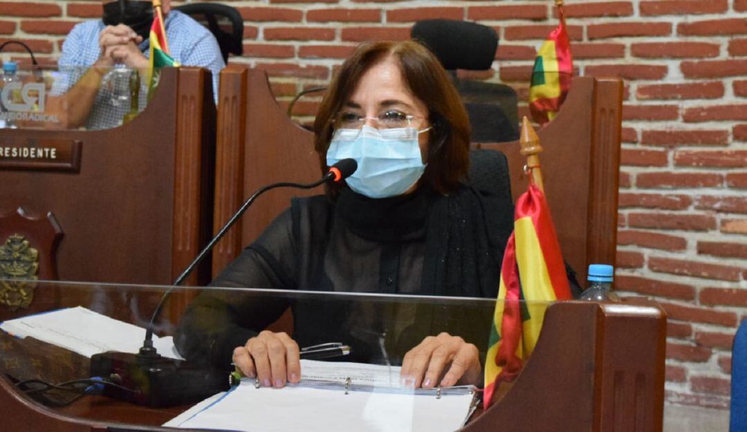 Según la Secretaría de Educación, la vacunación a docentes tiene un avance del 38% y el 91% de los colegios son susceptibles a inundaciones