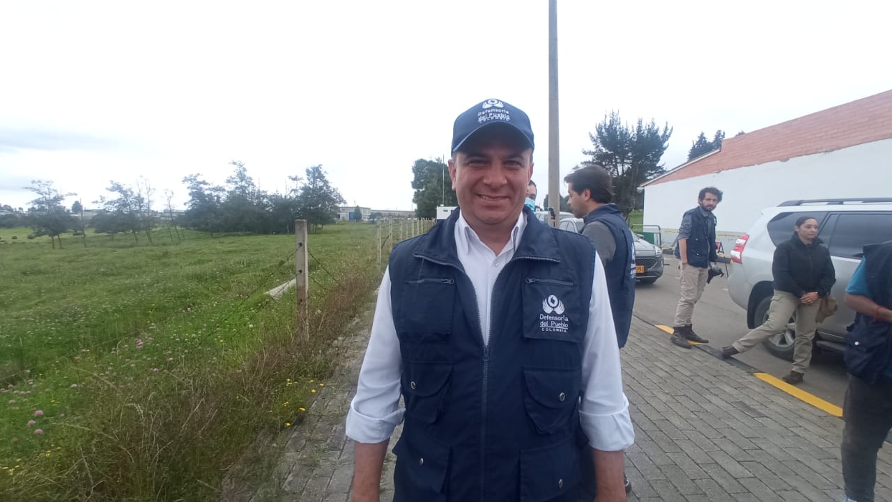 Defensor del Pueblo, Carlos Camargo / Caracol Radio.